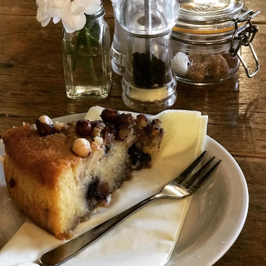 Lucy'S Tearoom Stow-on-the-Wold Exterior photo