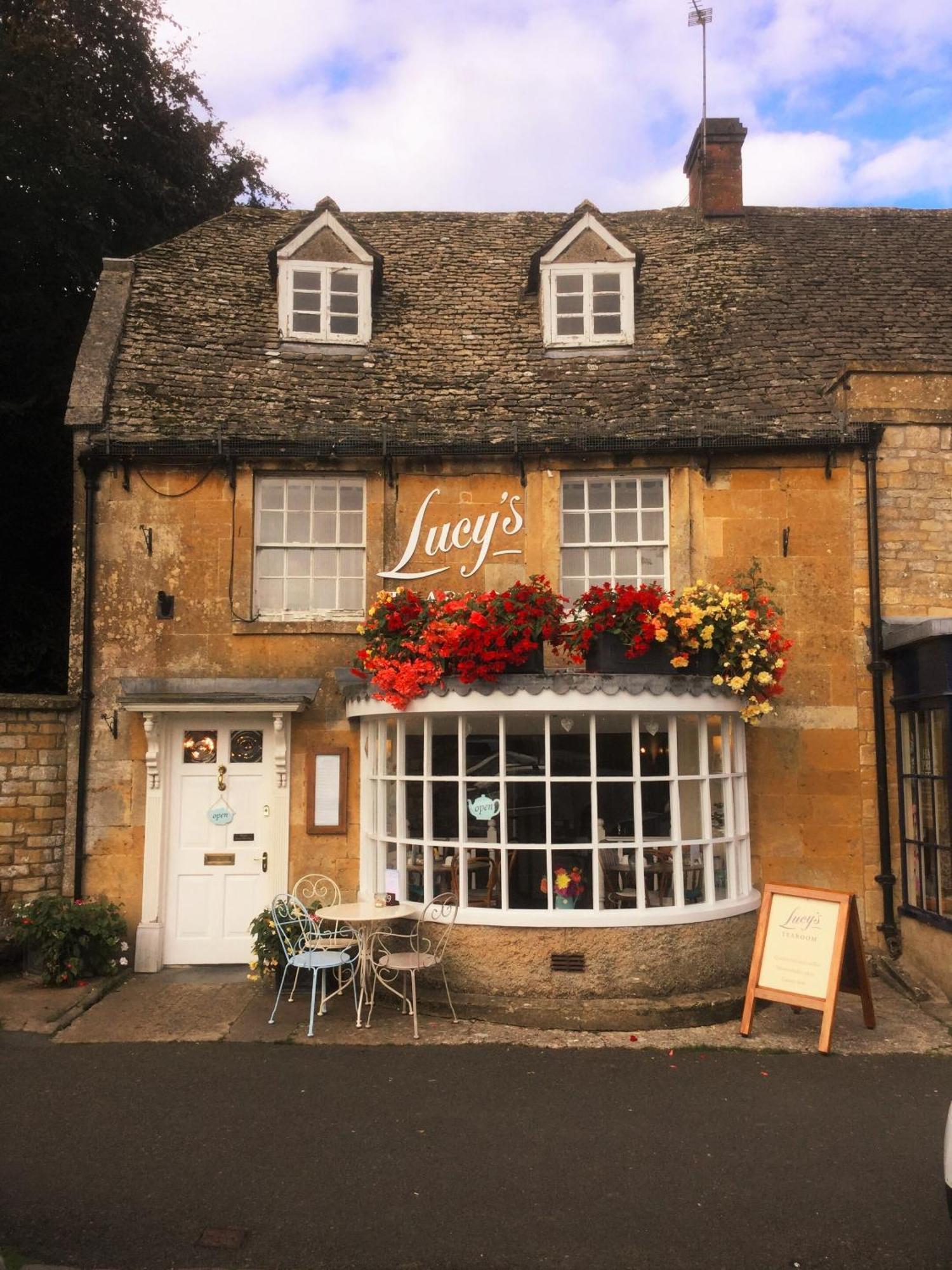 Lucy'S Tearoom Stow-on-the-Wold Exterior photo